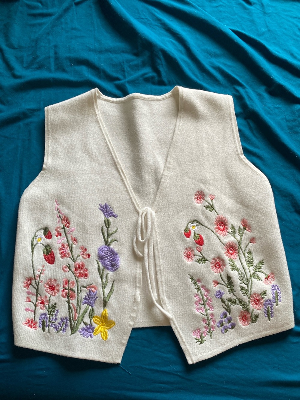 Cider floral vest
